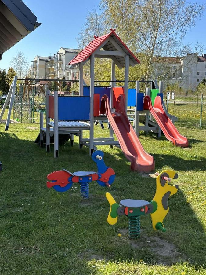 Domki I Apartamenty Mila Sarbinowo Exteriör bild
